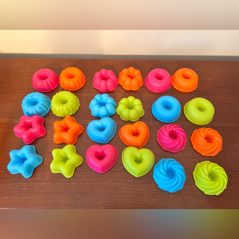 Silicone Mini Baking Set 24 Molds, Nonstick 2 3/4 in 6 Different Shape Designs